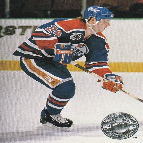 Dave Manson Edmonton Oilers NHL Hockey Card Collection - 2 Card Set - Picture 2 of 3